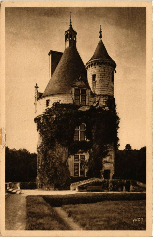 Carte postale ancienne Chenonceaux - La Tour des Marques à Chenonceaux