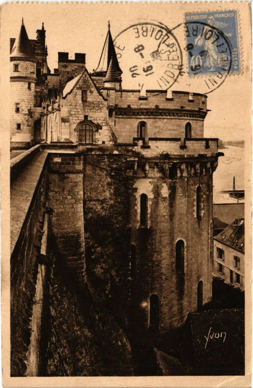 Carte postale ancienne Chateau d'Amboise à Amboise