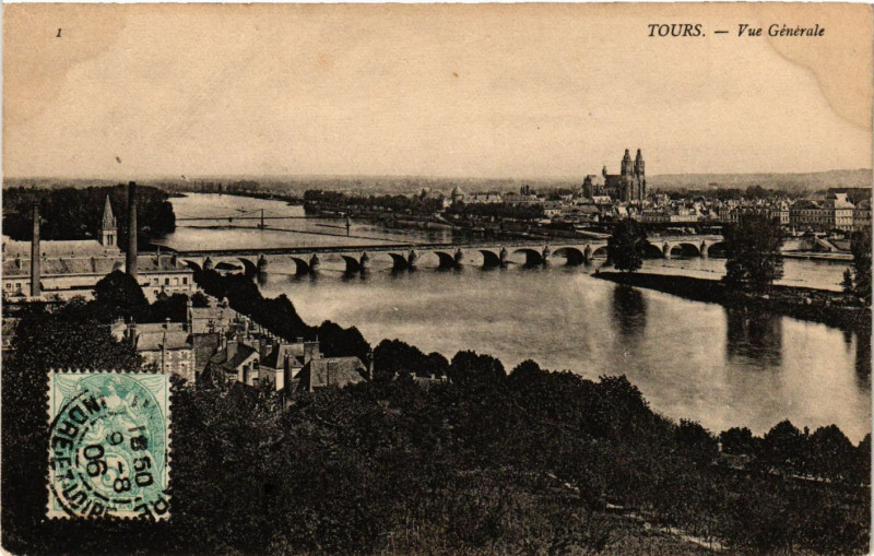 Carte postale ancienne Tours - Vue Générale à Tours