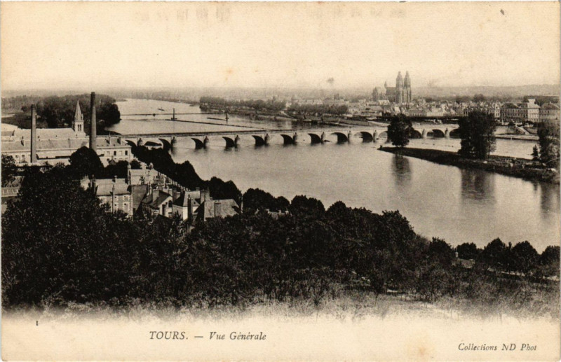 Carte postale ancienne Tours - Vue Générale à Tours