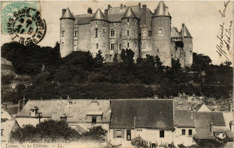 Carte postale ancienne Env. de Tours - Luynes - Le Chateau à Tours