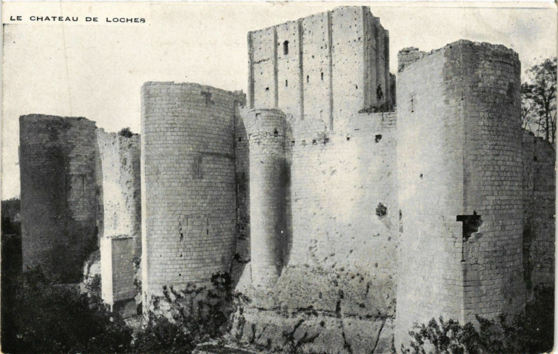Carte postale ancienne Chateau de Loches à Loches