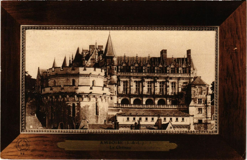 Carte postale ancienne Amboise - Le Chateau à Amboise