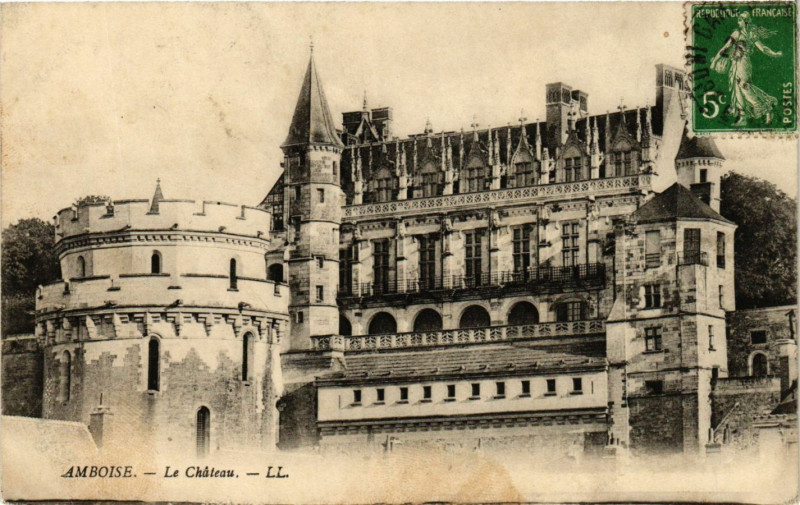 Carte postale ancienne Amboise - Le Chateau à Amboise