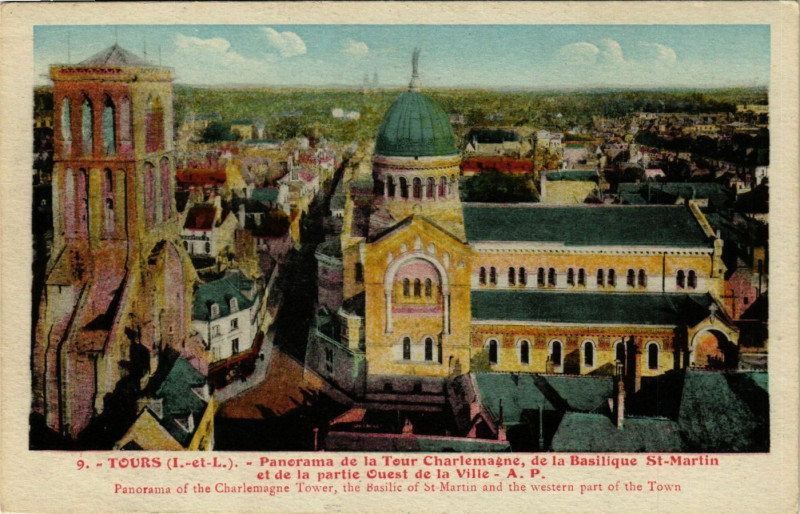 Carte postale ancienne Tours - Panorama de la Tour Chartemagne de la Basilique à Tours