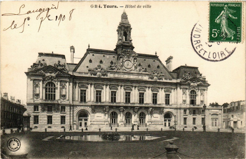 Carte postale ancienne Tours - Hotel de ville à Tours