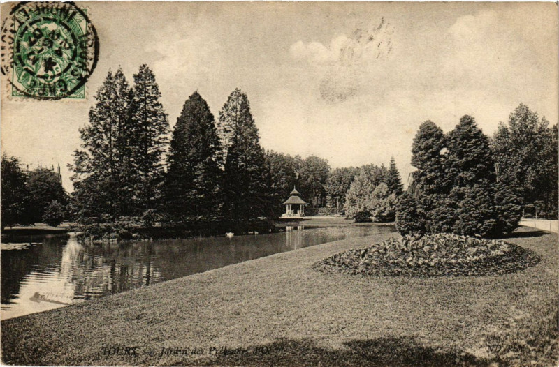 Carte postale ancienne Tours - Jardin des Préfecture di'Olétes à Tours