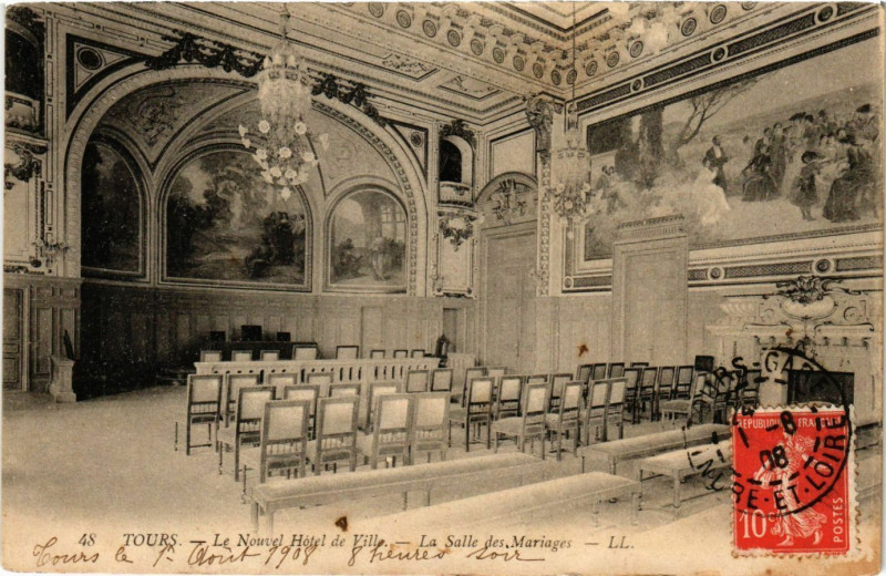 Carte postale ancienne Tours - Le Nouvel Hotel de Ville - La Salle des Mariages à Tours