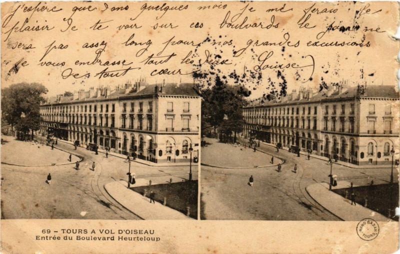 Carte postale ancienne Tours a vol d'Oiseau - Entrée du Boulevard Heurteloup à Tours