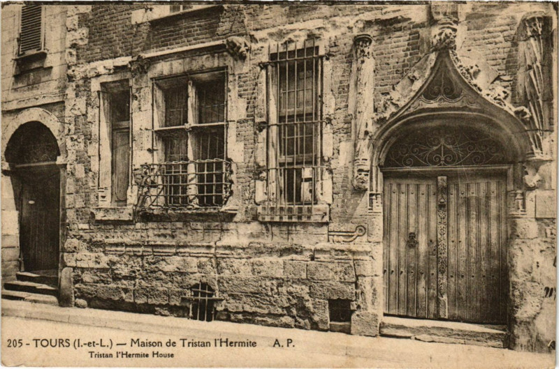 Carte postale ancienne Tours - Maison de Tristan l'Hermite à Tours