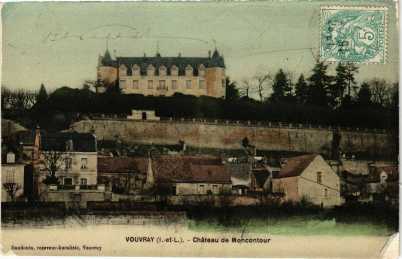 Carte postale ancienne Vouvray-Chateau de Moncontour à Vouvray