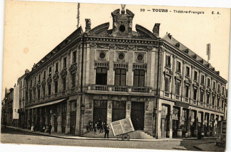Carte postale ancienne Tours-Théatre Francais à Tours