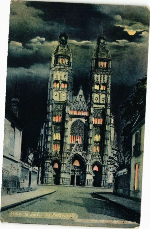 Carte postale ancienne Tours-la nuit La Cathédrale à Tours