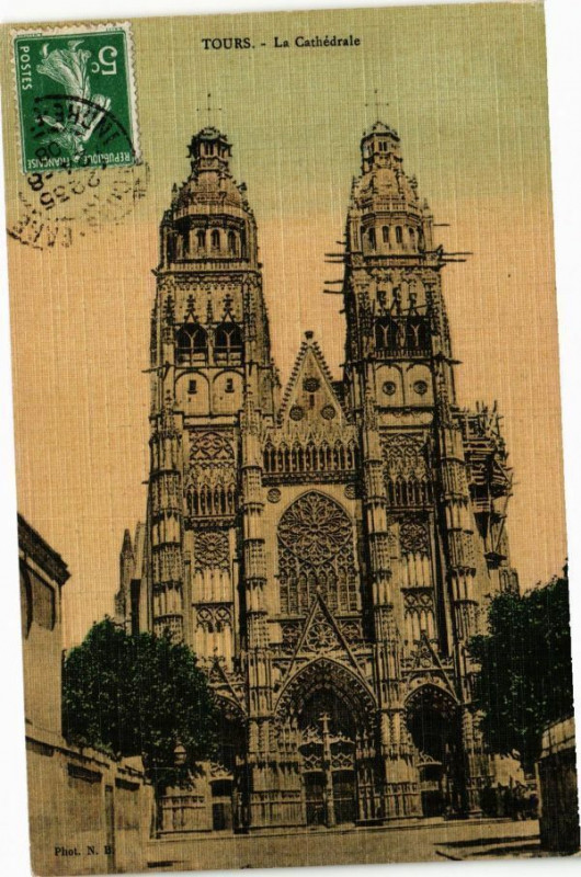 Carte postale ancienne Tours-La Cathédrale à Tours
