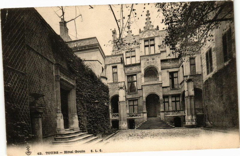 Carte postale ancienne Tours-Hotel Gouin à Tours