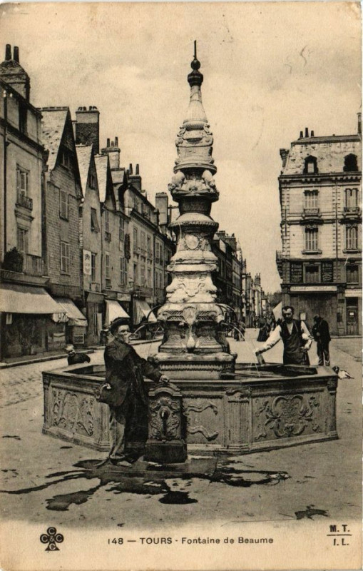 Carte postale ancienne Tours-Fontaine de Beaume à Tours