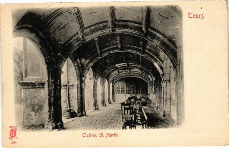 Carte postale ancienne Tours-Cloitres St-Martin à Tours