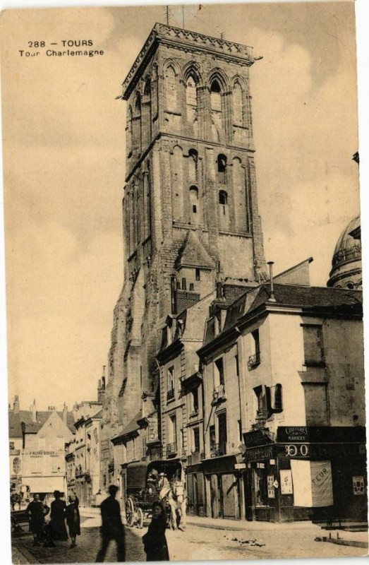 Carte postale ancienne Tours-Tour Charlemagne à Tours