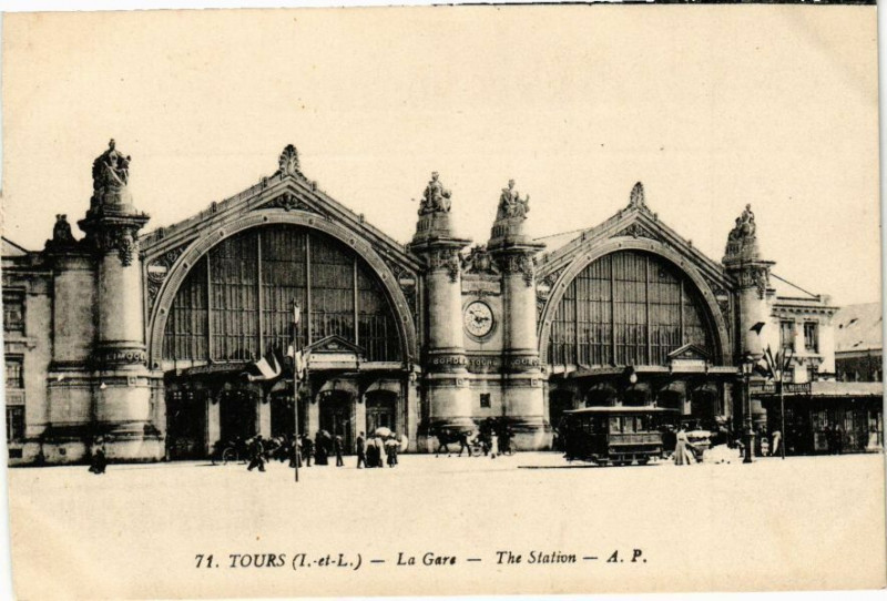 Carte postale ancienne Tours La Gare à Tours