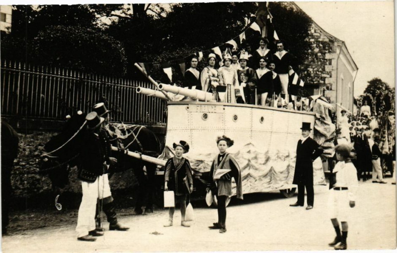 Carte postale ancienne Tours - carte photo à Tours