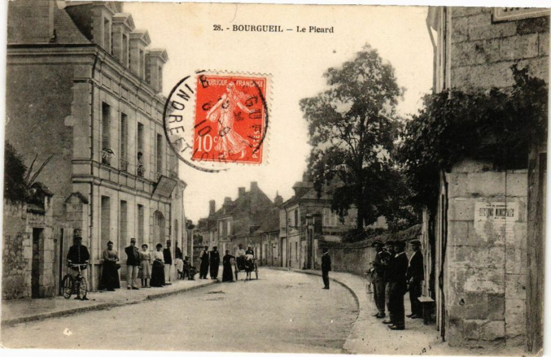 Carte postale ancienne Bourgueil - Le Picard à Bourgueil