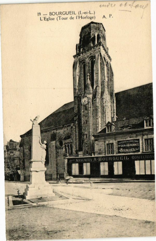 Carte postale ancienne Bourgueil - L'Eglise (Tour de l'Horloge) à Bourgueil