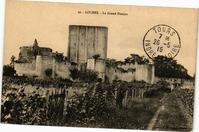 Carte postale ancienne Loches - Le Grand Donjon à Loches