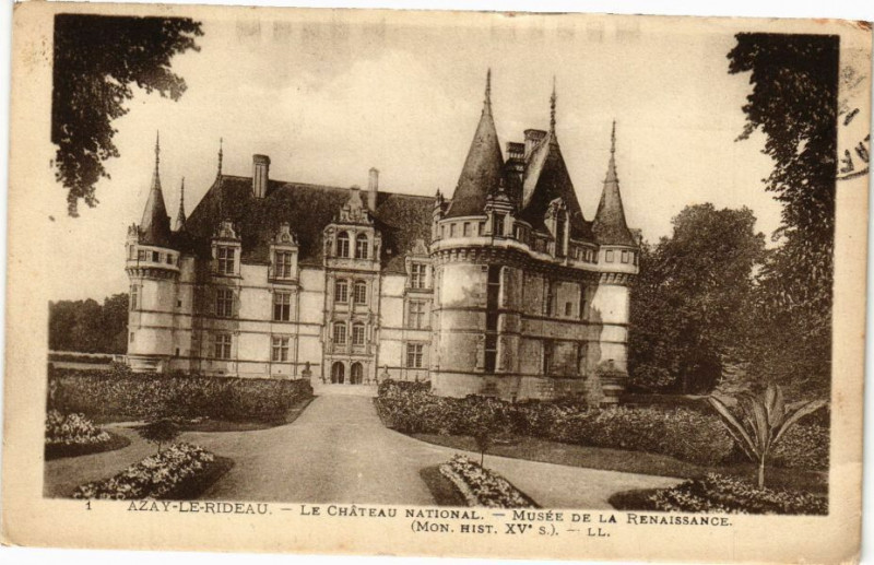 Carte postale ancienne Azay-le-Rideau - Le Chateau National - Musée de la Renaissance à Azay-le-Rideau