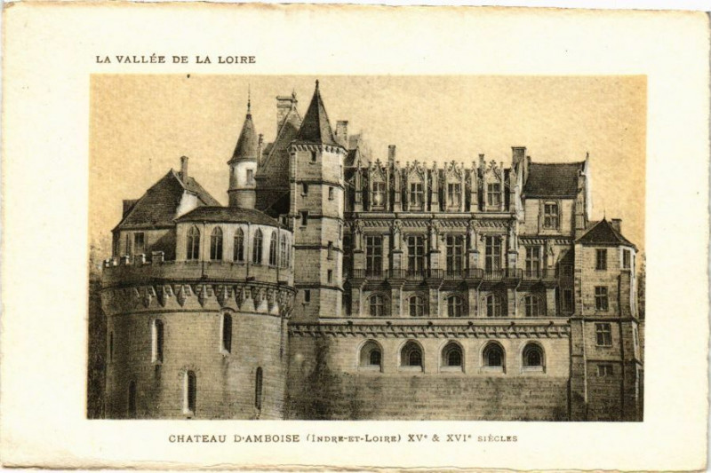 Carte postale ancienne La Vallée de Chateau d'Amboise - Xv & Xvi siécles à Amboise