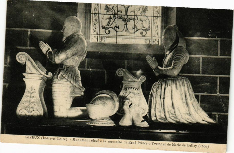 Carte postale ancienne Gizeux - Monument élevé a la mémoire de René à Gizeux