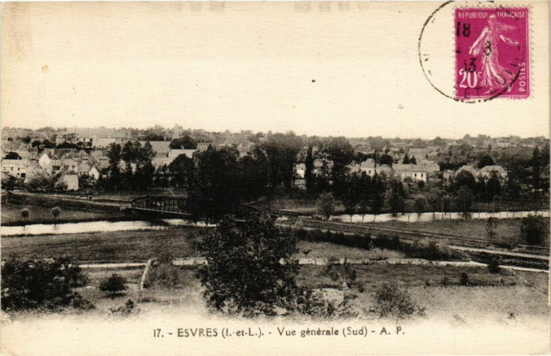 Carte postale ancienne Esvres - Vue générale (Sud) à Esvres