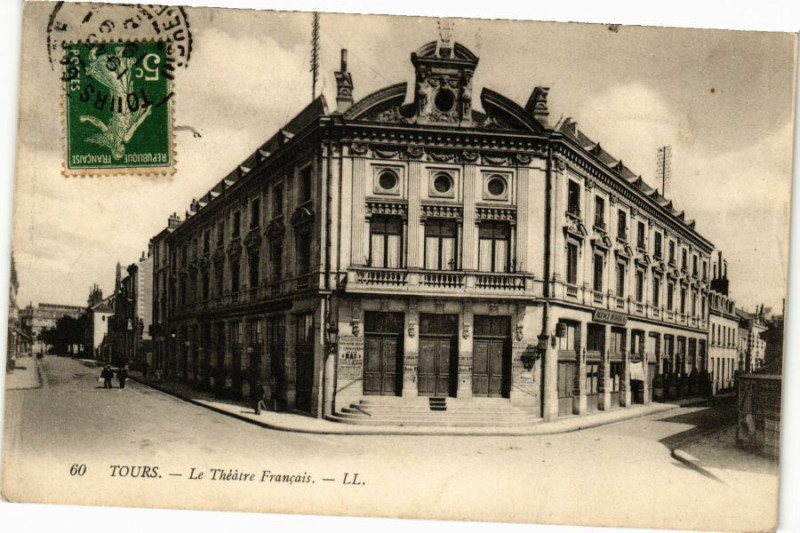 Carte postale ancienne Tours - Le Théatre Francais à Tours