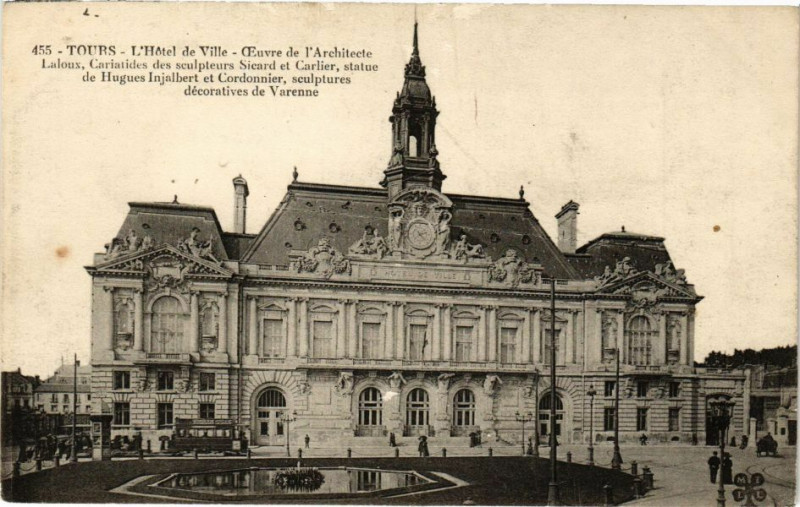 Carte postale ancienne Tours - L''Hotel de Ville - oeuvre de l'Architecte - Laloux... à Tours