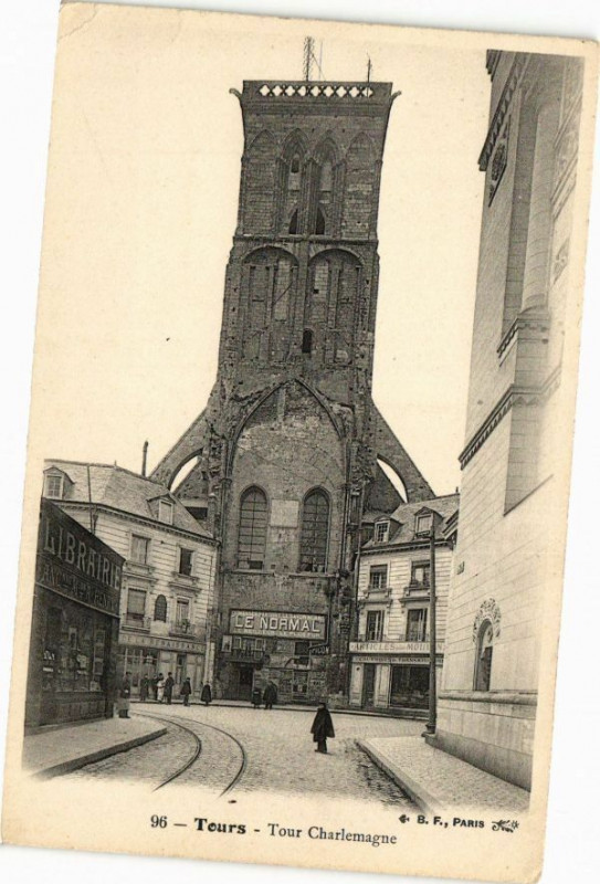 Carte postale ancienne Tours - Tour Charlemagne à Tours