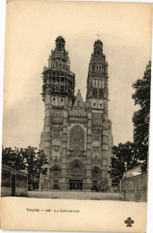 Carte postale ancienne Tours - La Cathédrale à Tours
