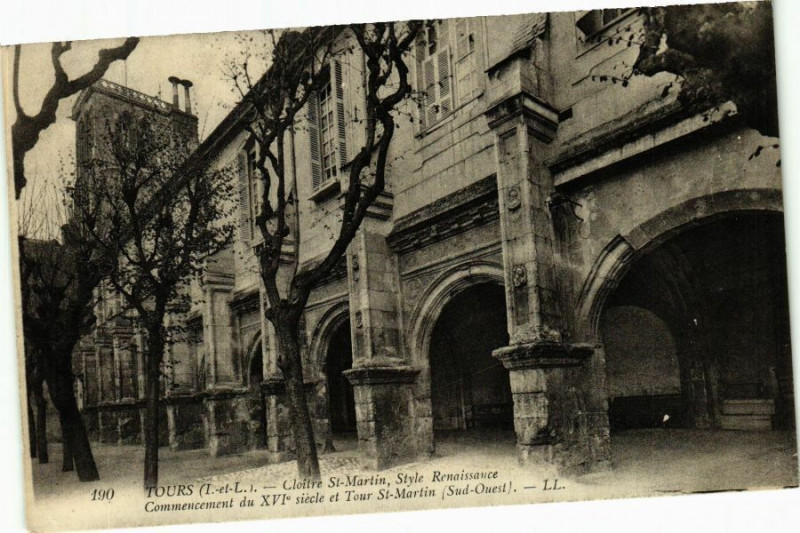 Carte postale ancienne Tours - Cloitre St-Martin Style Renaissance-Commencement à Tours