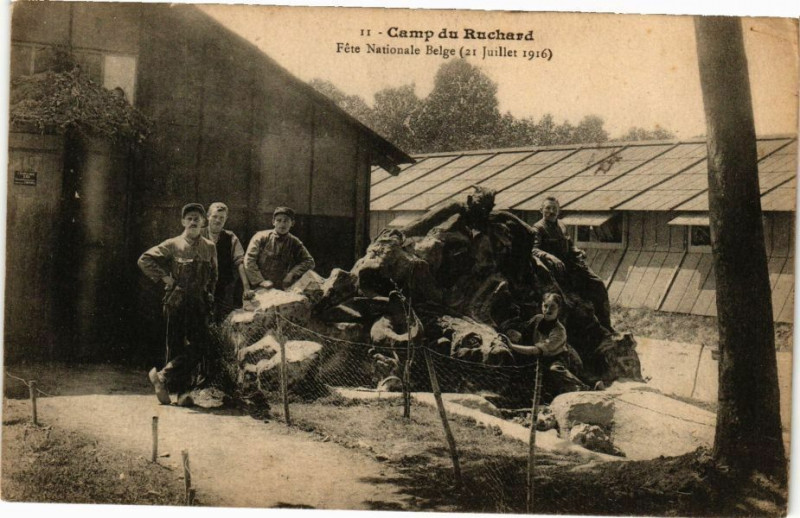 Carte postale ancienne Camp du Ruchard - Féte Nationale Belge (21 Juillet 1916)