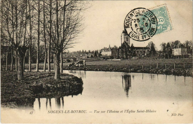 Carte postale ancienne Nogent-le-Rotrou-Vue sur l'Huisne et l'Eglise Saint-Hilaire à Nogent-le-Rotrou