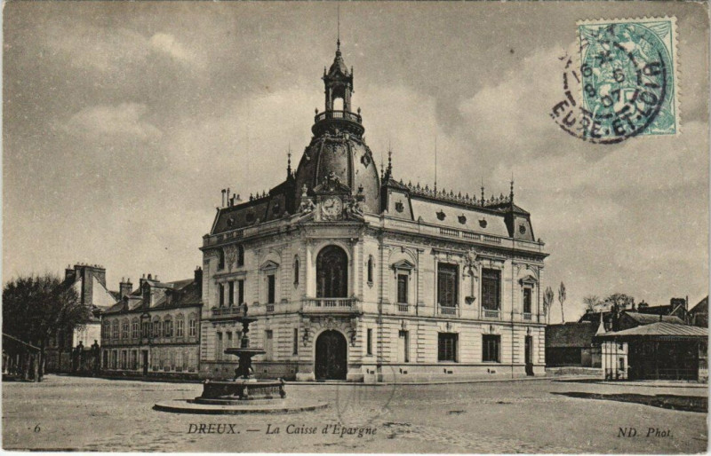 Carte postale ancienne Dreux - La Caisse d'Epargne à Dreux