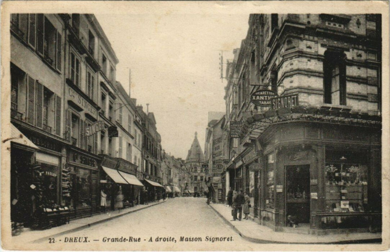 Carte postale ancienne Dreux - Grande Rue à Dreux