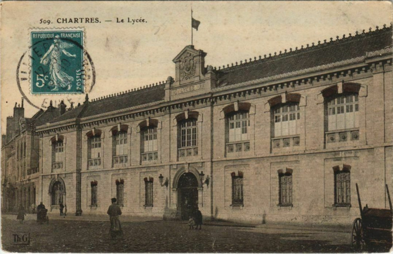 Carte postale ancienne Chartres - Le Lycée à Chartres