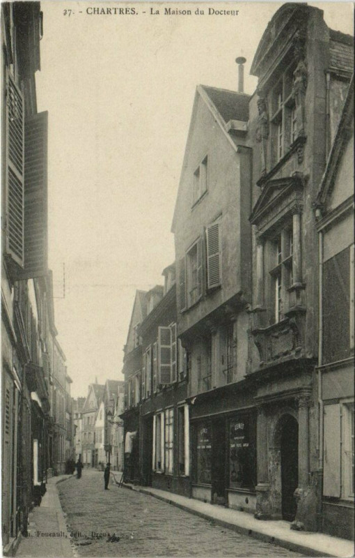 Carte postale ancienne Chartres - La Maison du Docteur à Chartres
