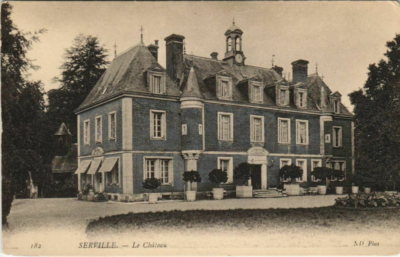 Carte postale ancienne Serville - Le Chateau à Serville