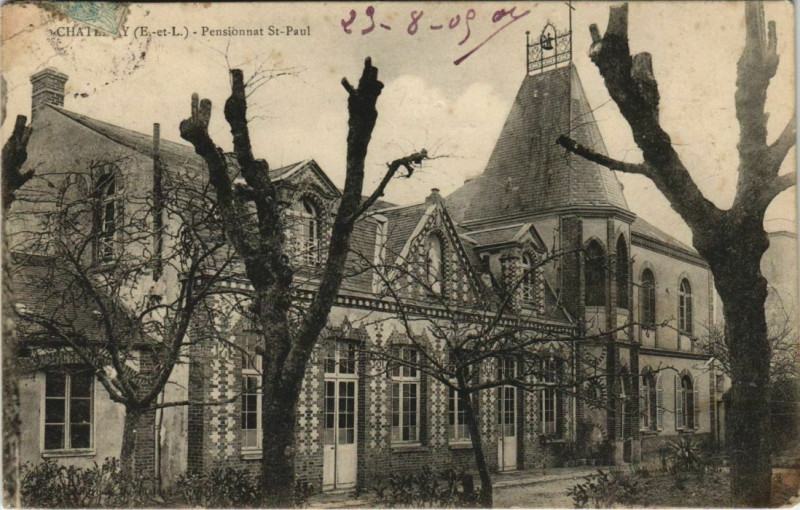 Carte postale ancienne Chate... - Pensionnat - Saint-Paul