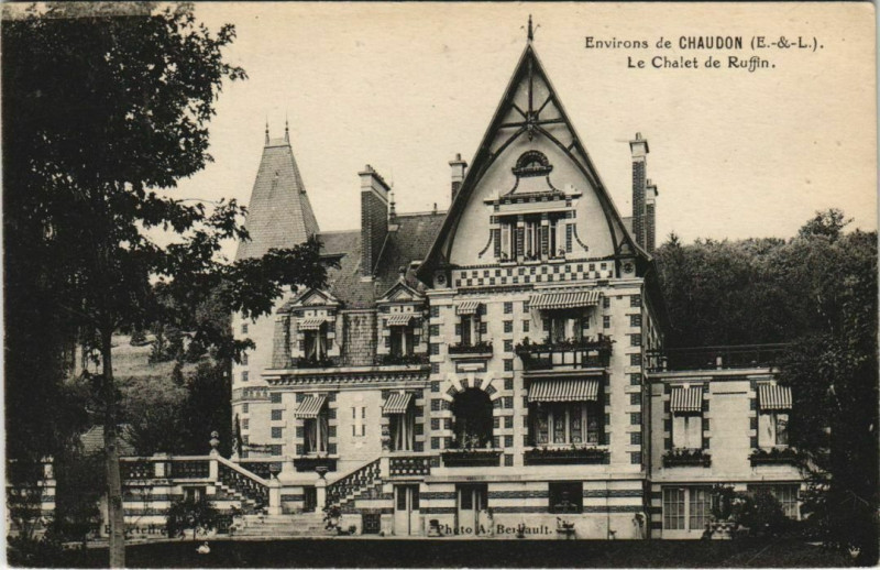 Carte postale ancienne Environs de Chaudon - Le Chalet de Ruffin à Chaudon