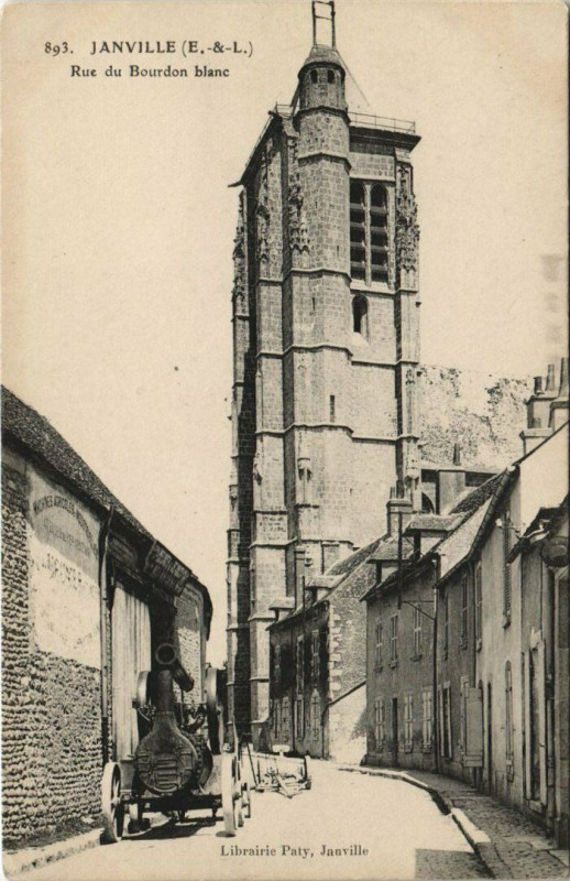 Carte postale ancienne Janville - Rue du Bourdon blanc