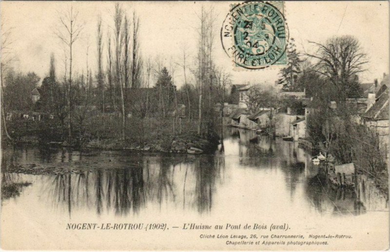 Carte postale ancienne Nogent-le-Rotrou Huisne au Pont-de-Bois à Nogent-le-Rotrou