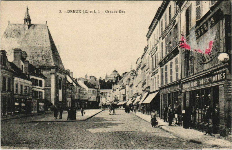 Carte postale ancienne Dreux - Grande - Rue à Dreux