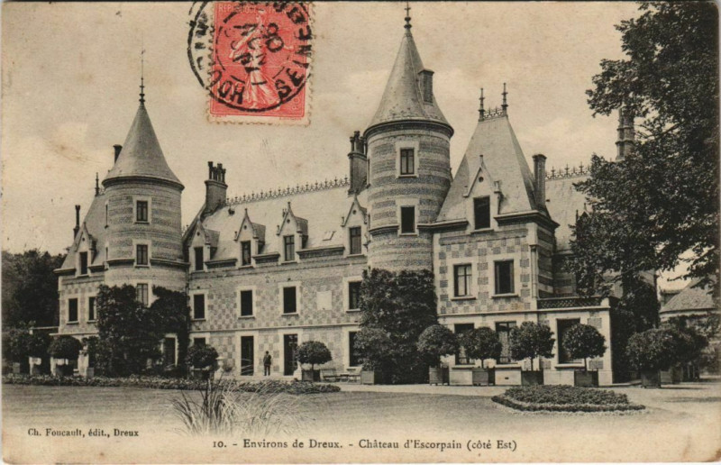 Carte postale ancienne Environs de Dreux - Chateau d'Escorpain à Dreux