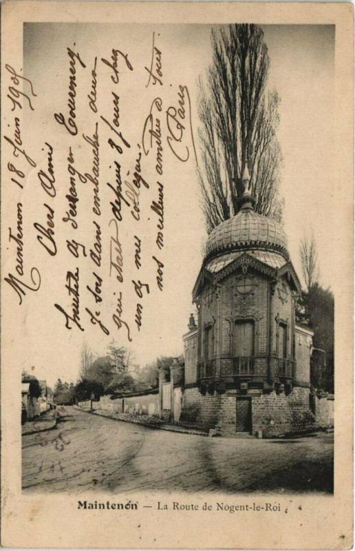 Carte postale ancienne Maintenon - La Route de Nogent-le-Roi à Maintenon